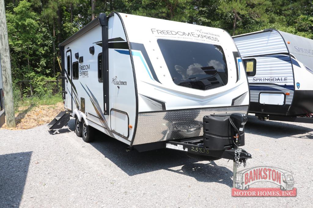 How to Pack Your RV Fridge: Snacking & Eating on the Road – Bankston Motor  Homes Blog